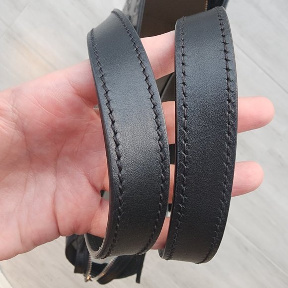 Calfskin GG Embossed Tote Bag Black - Picture 8 of 13